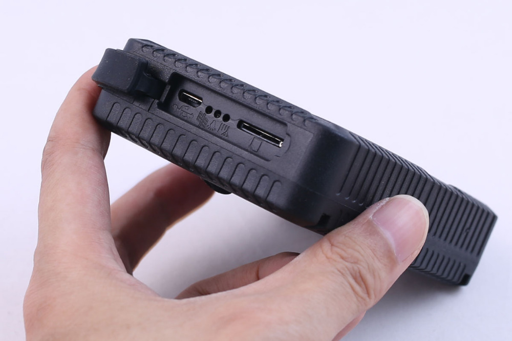 Self-Contained GPS Tracker